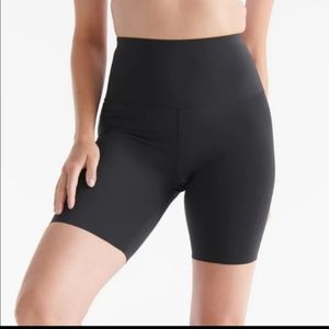 Knix HiTouch™️ High Rise Short